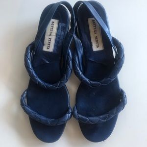 Vintage Bottega Veneta blue leather sandals